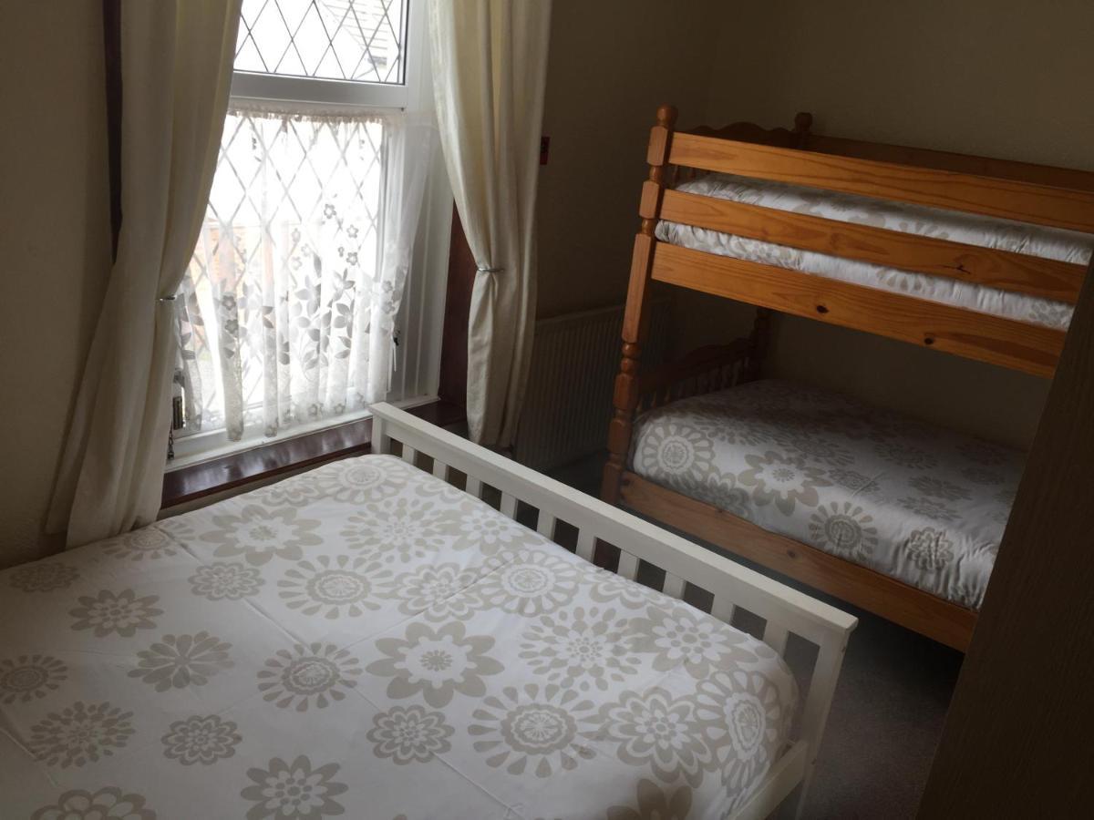 Phillips Apartments Blackpool Eksteriør billede