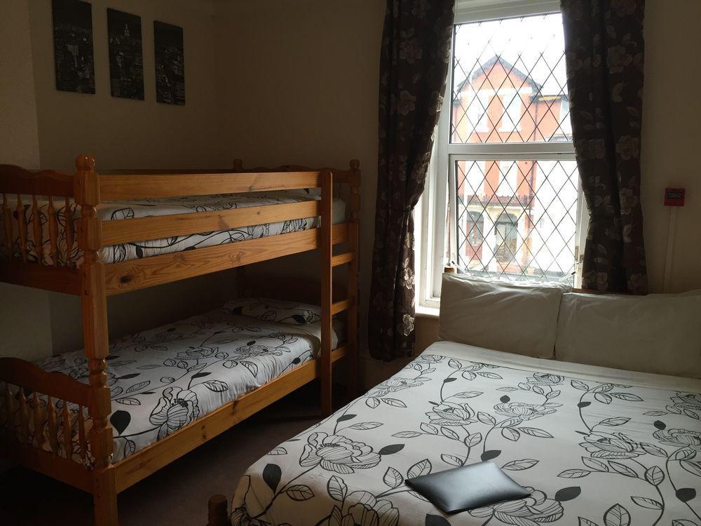 Phillips Apartments Blackpool Eksteriør billede